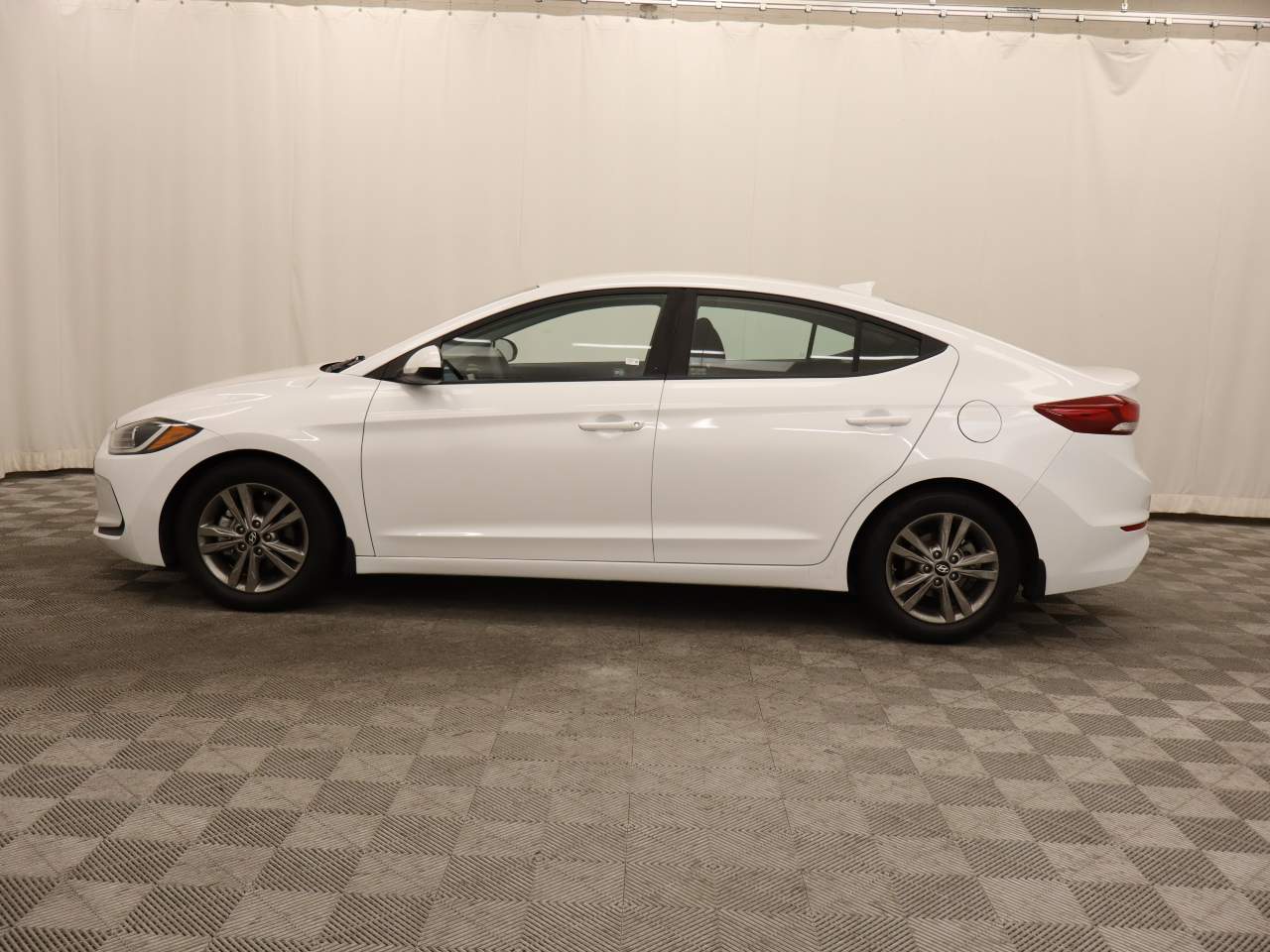 hyundai elantra 2018 5NPD84LF1JH343521 image hyundai elantra 2018 5NPD84LF1JH343521 image