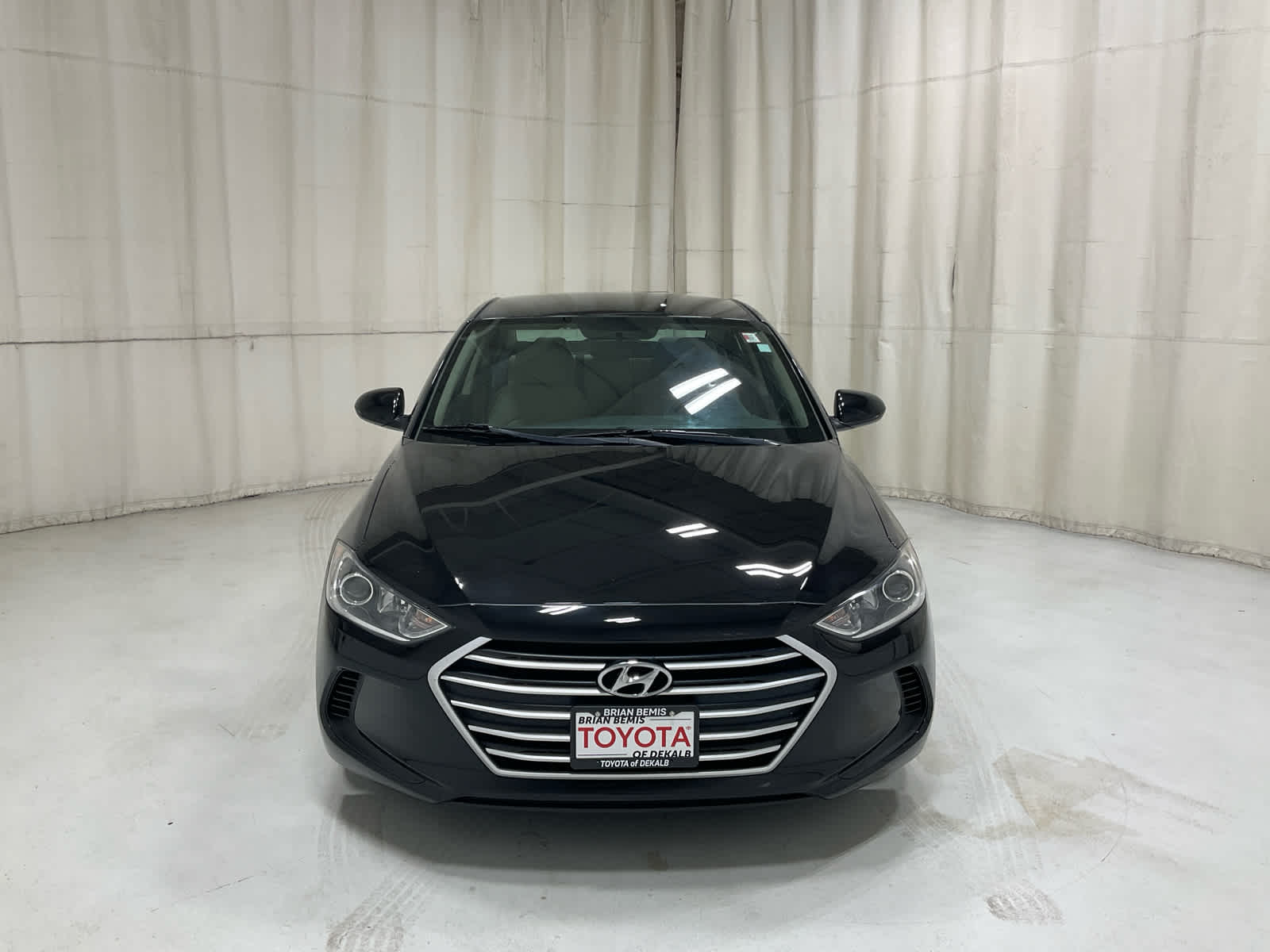 hyundai elantra 2018 5NPD84LF6JH357110 image hyundai elantra 2018 5NPD84LF6JH357110 image