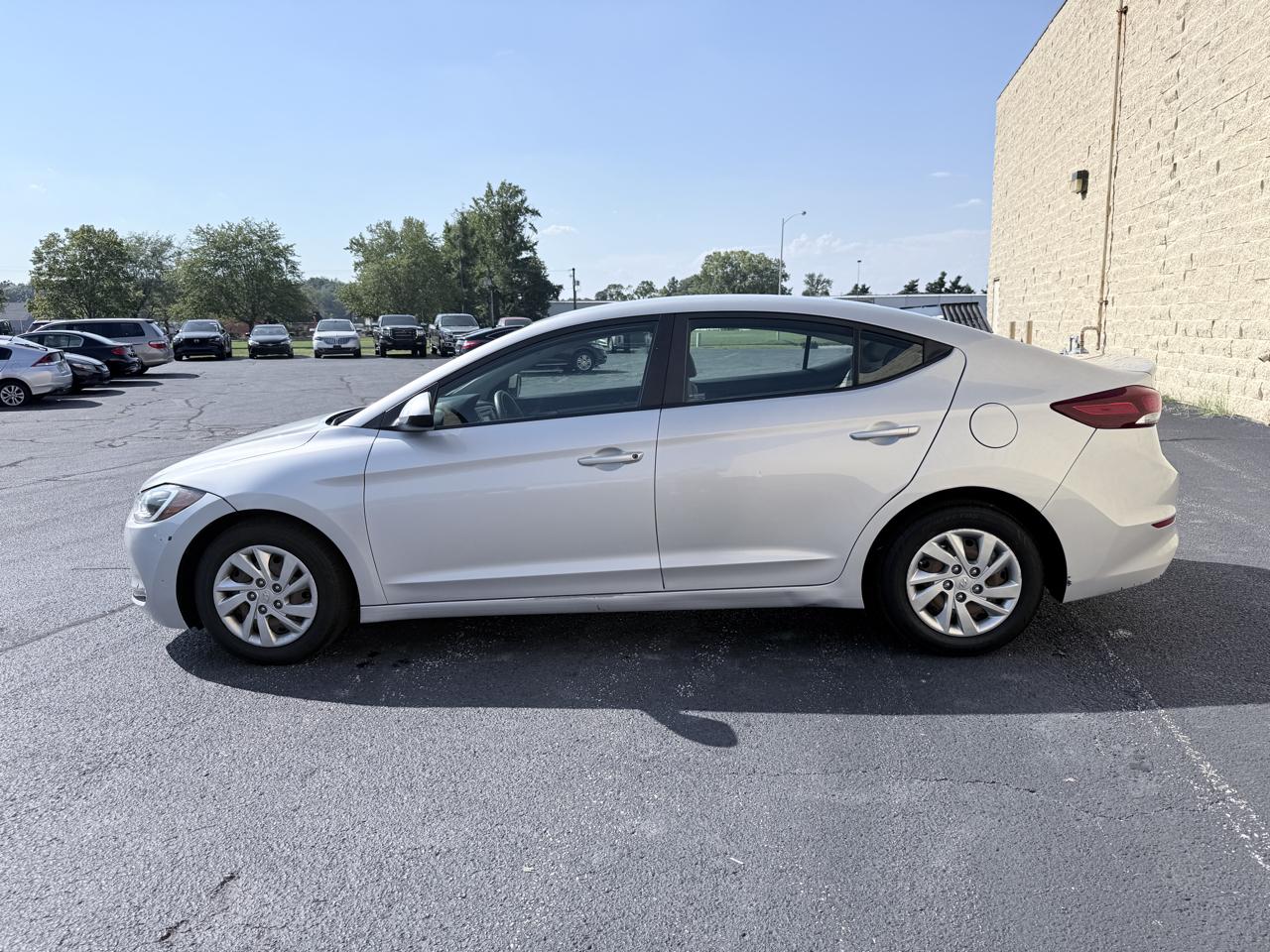 hyundai elantra 2018 KMHD74LF2JU449402 image hyundai elantra 2018 KMHD74LF2JU449402 image