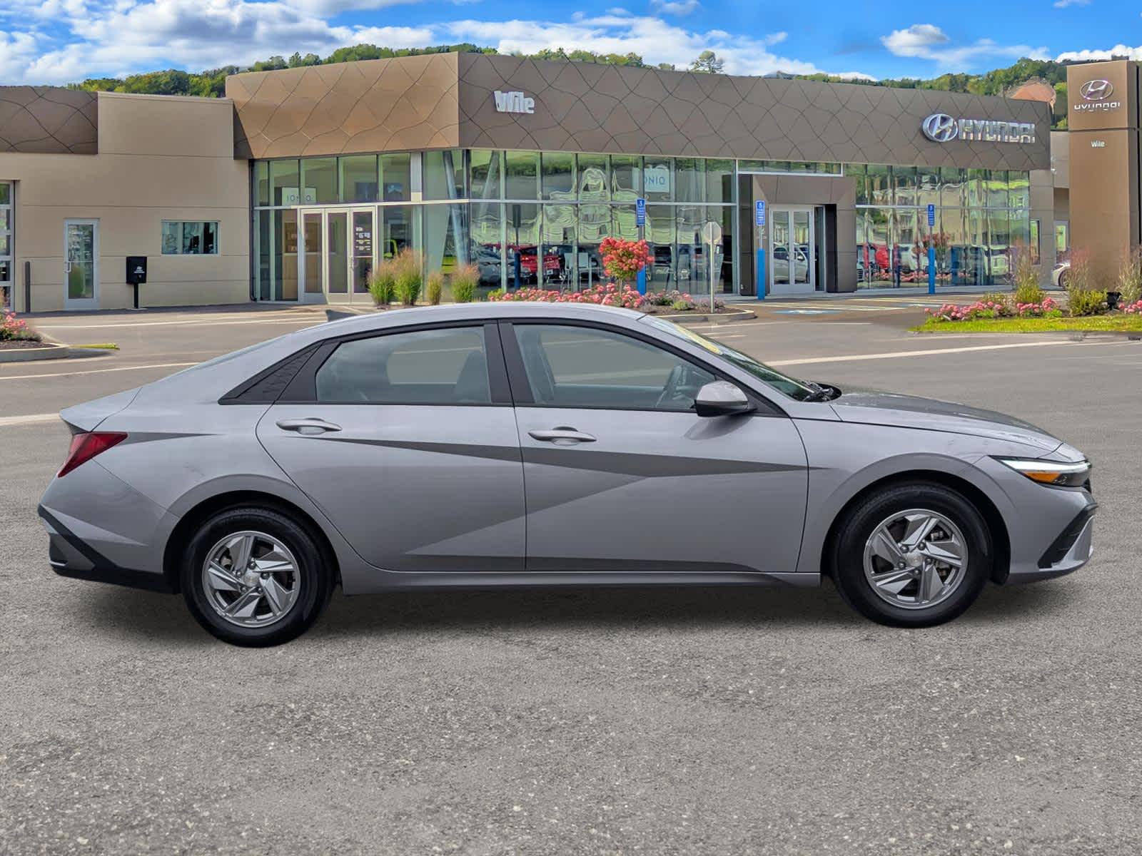 hyundai elantra 2026 KMHLL4DG4TU107578 image hyundai elantra 2026 KMHLL4DG4TU107578 image