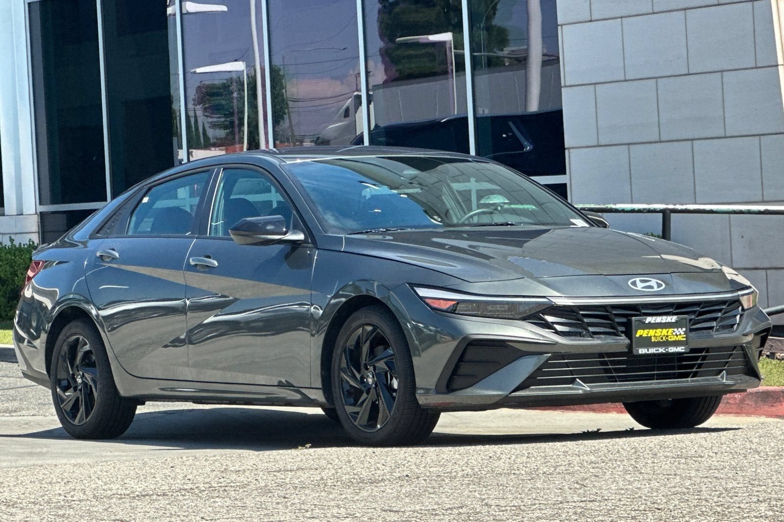 hyundai elantra 2026 KMHLM4DG8TU179283 image hyundai elantra 2026 KMHLM4DG8TU179283 image