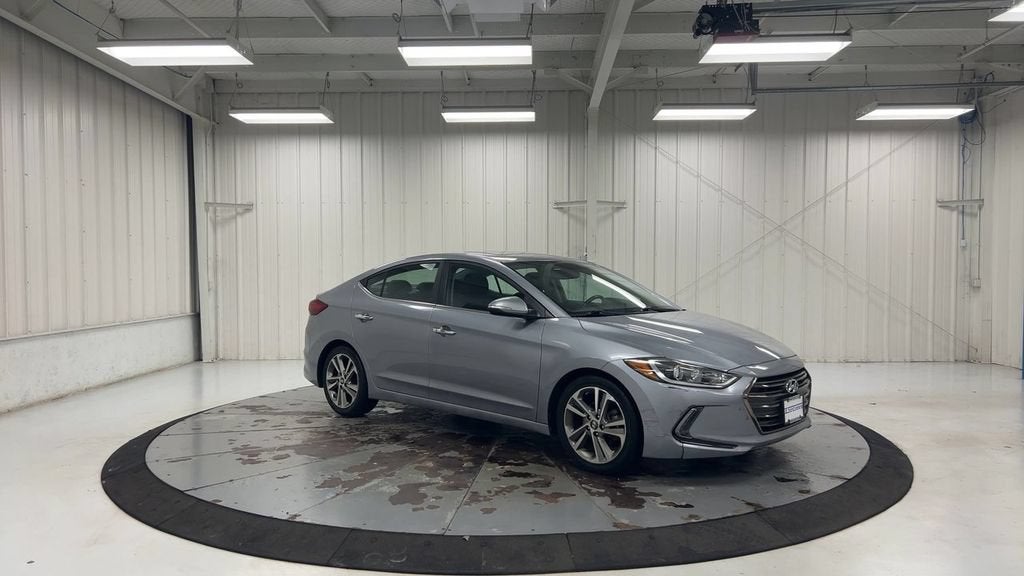 hyundai elantra 2017 5NPD84LF4HH052618 image hyundai elantra 2017 5NPD84LF4HH052618 image