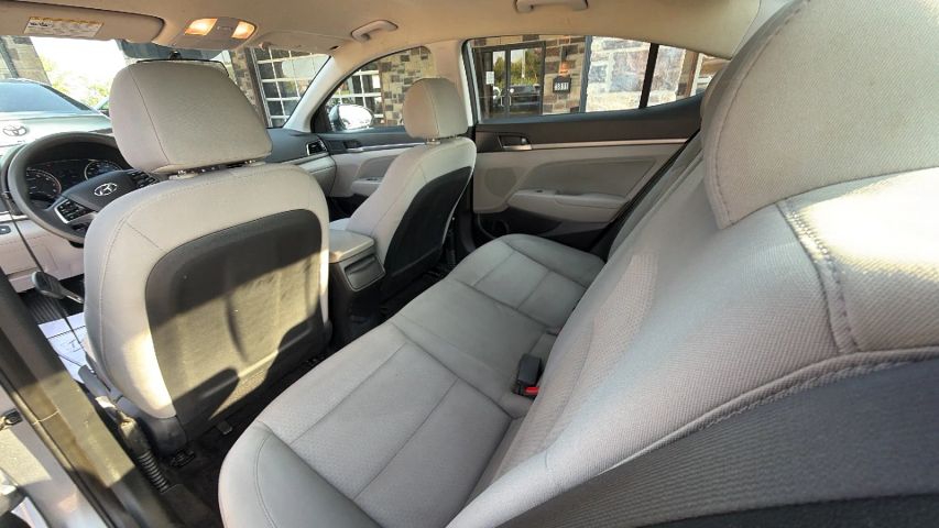 hyundai elantra 2017 5NPD84LF4HH020221 image hyundai elantra 2017 5NPD84LF4HH020221 image