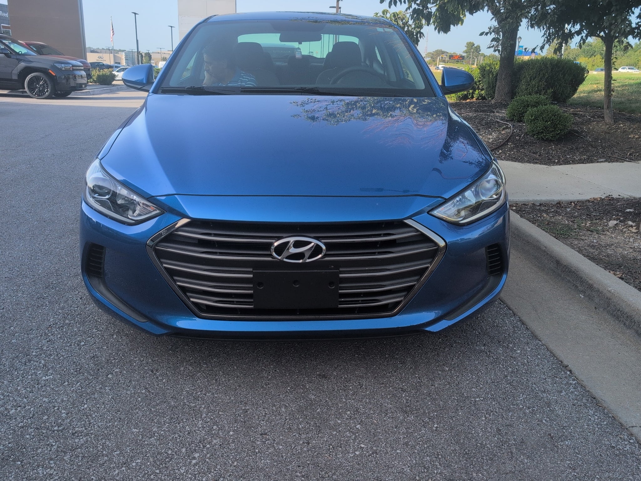 hyundai elantra 2017 5NPD84LF3HH114932 image hyundai elantra 2017 5NPD84LF3HH114932 image