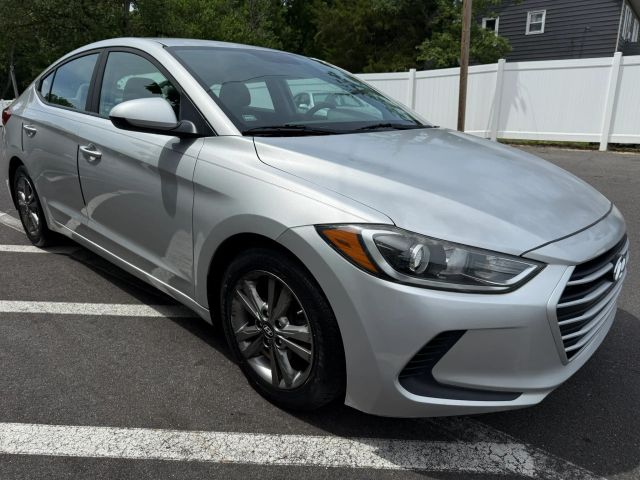 hyundai elantra 2017 5NPD84LFXHH160502 image hyundai elantra 2017 5NPD84LFXHH160502 image