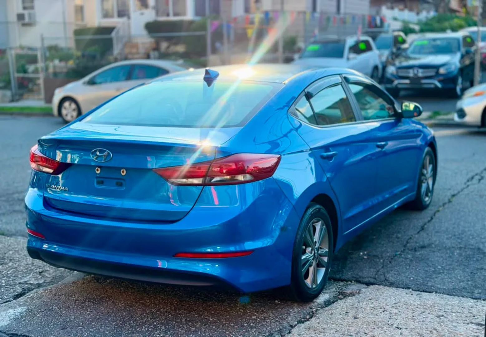 hyundai elantra 2017 5NPD84LF7HH076119 image hyundai elantra 2017 5NPD84LF7HH076119 image