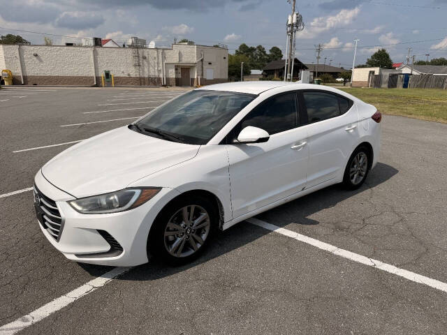 hyundai elantra 2017 5NPD84LF4HH130704 image hyundai elantra 2017 5NPD84LF4HH130704 image