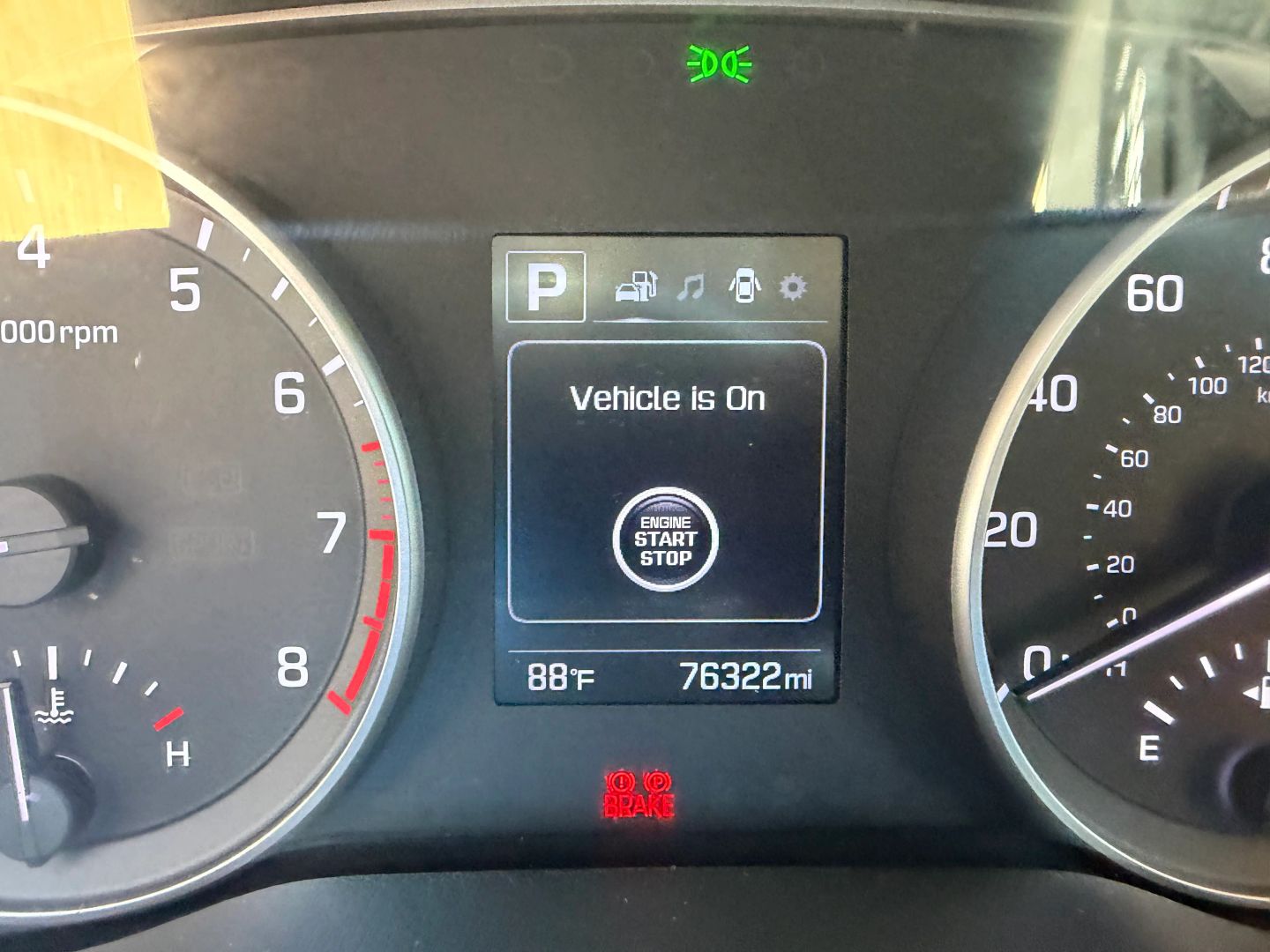 hyundai elantra 2017 5NPD84LFXHH104057 image hyundai elantra 2017 5NPD84LFXHH104057 image