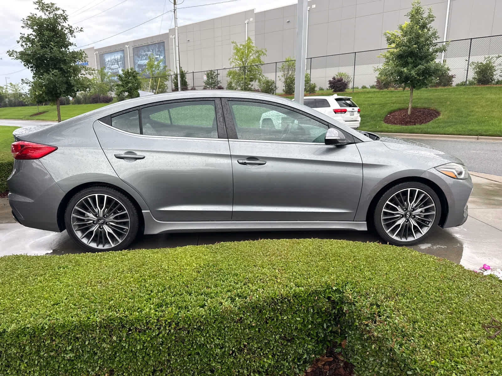 hyundai elantra 2017 KMHD04LB9HU327292 image hyundai elantra 2017 KMHD04LB9HU327292 image