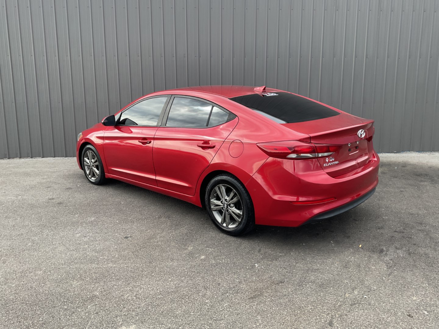 hyundai elantra 2017 5NPD84LF1HH084605 image hyundai elantra 2017 5NPD84LF1HH084605 image