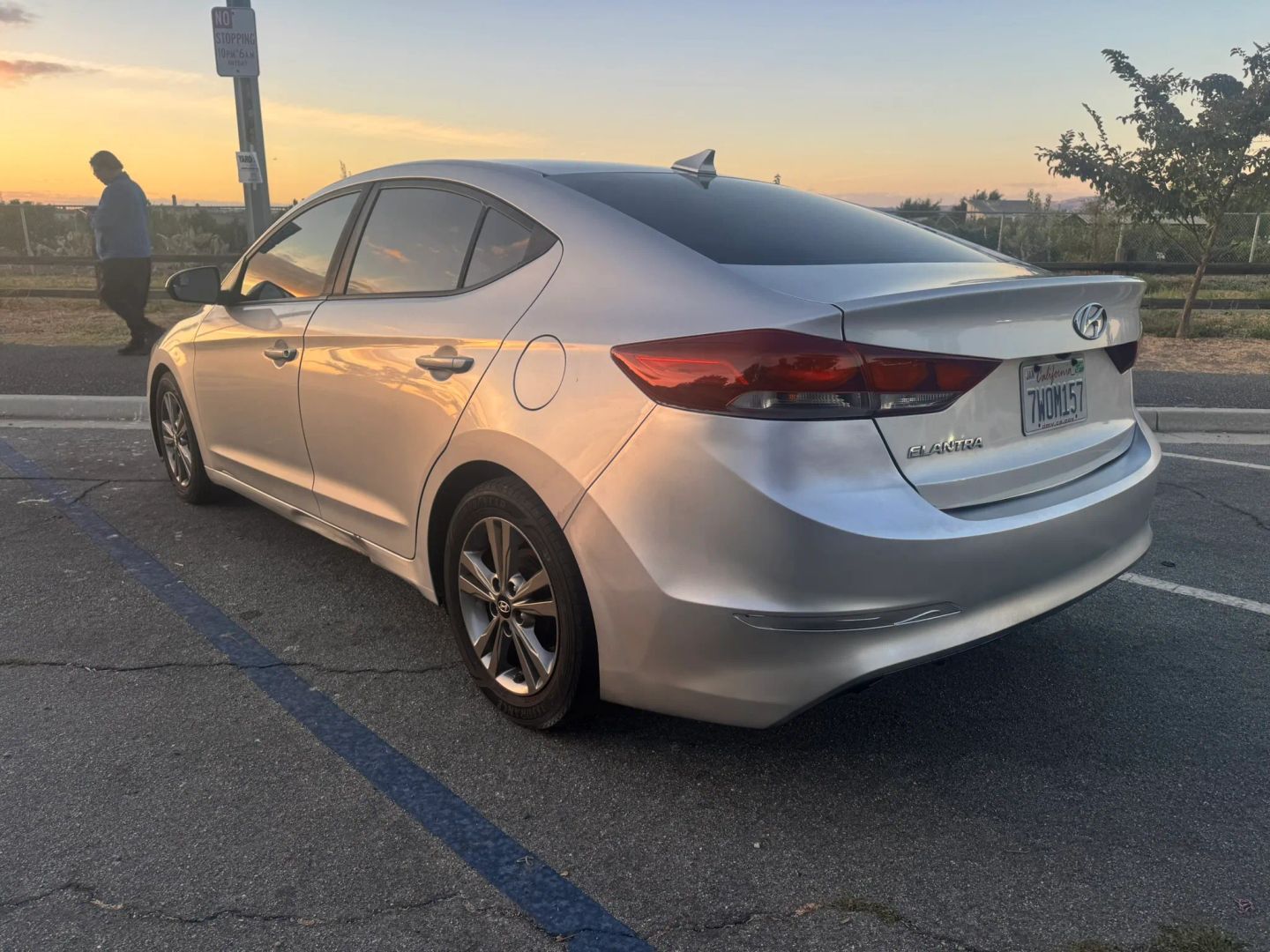 hyundai elantra 2017 5NPD84LF3HH159093 image hyundai elantra 2017 5NPD84LF3HH159093 image