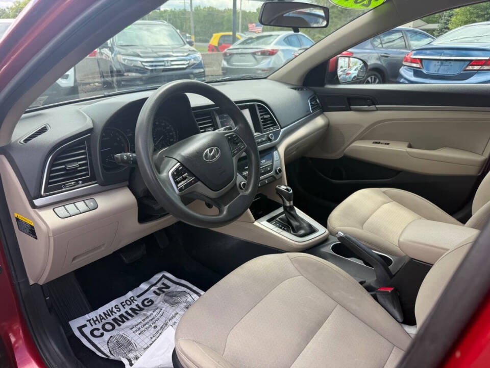 hyundai elantra 2017 5NPD84LF1HH123113 image hyundai elantra 2017 5NPD84LF1HH123113 image