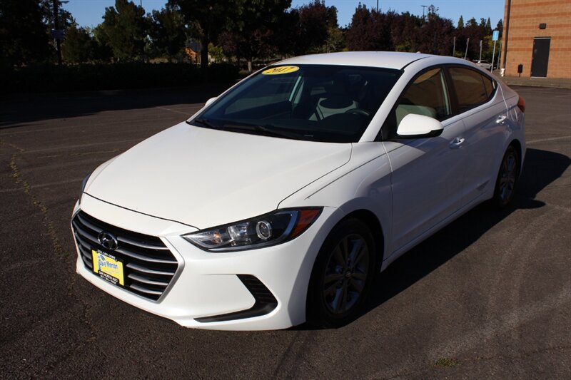 hyundai elantra 2017 5NPD84LF5HH043555 image hyundai elantra 2017 5NPD84LF5HH043555 image