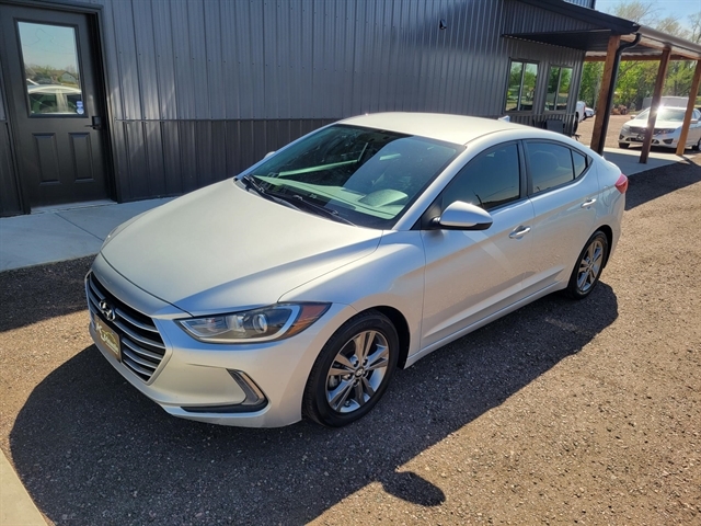 hyundai elantra 2017 5NPD84LF7HH069087 image hyundai elantra 2017 5NPD84LF7HH069087 image