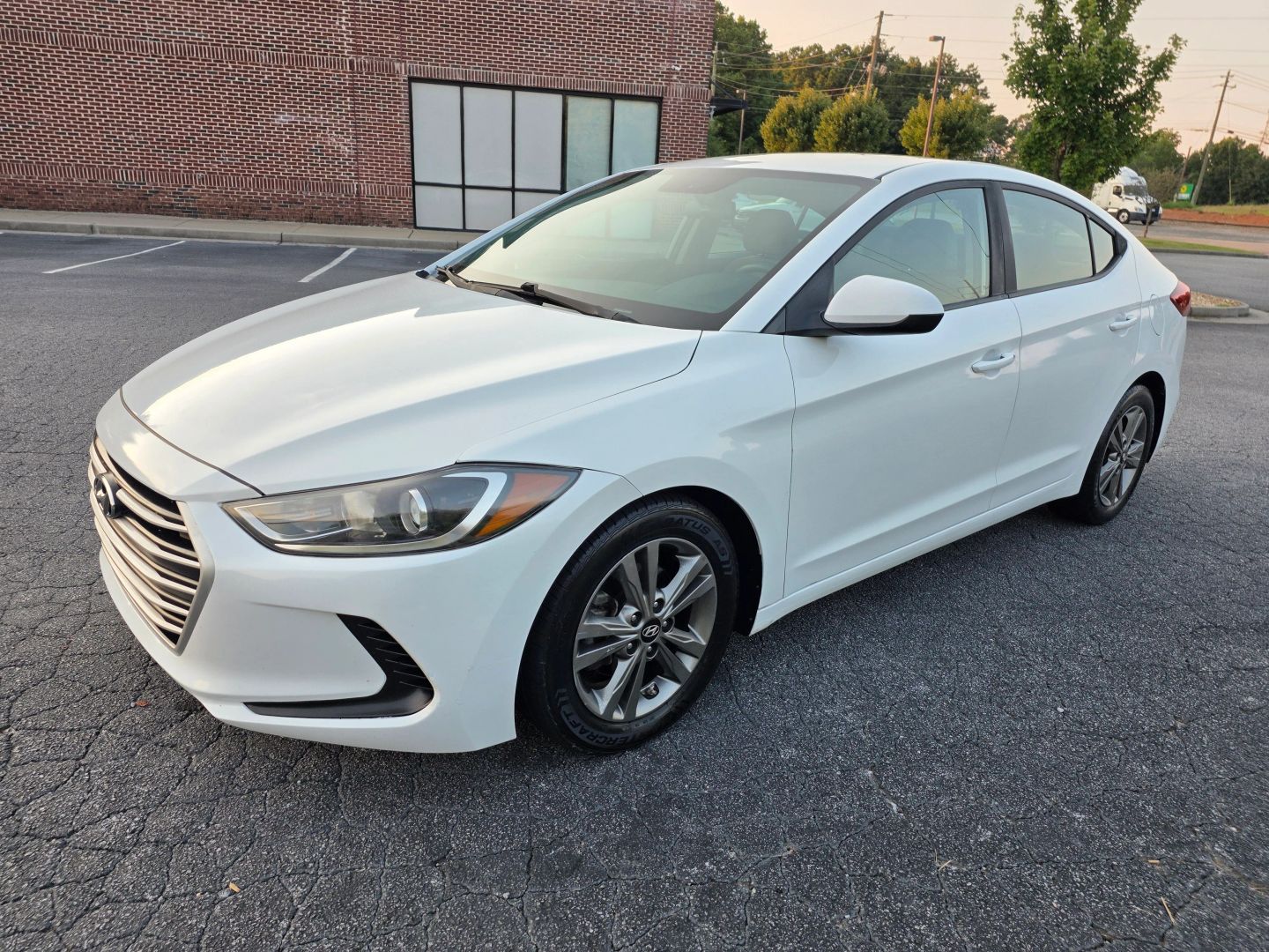 hyundai elantra 2017 5NPD84LF2HH117871 image hyundai elantra 2017 5NPD84LF2HH117871 image