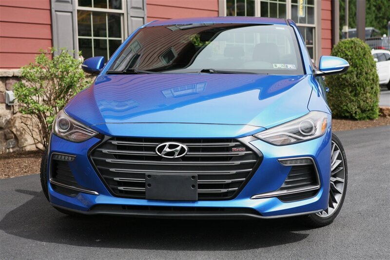 hyundai elantra 2017 KMHD04LB4HU332559 image hyundai elantra 2017 KMHD04LB4HU332559 image