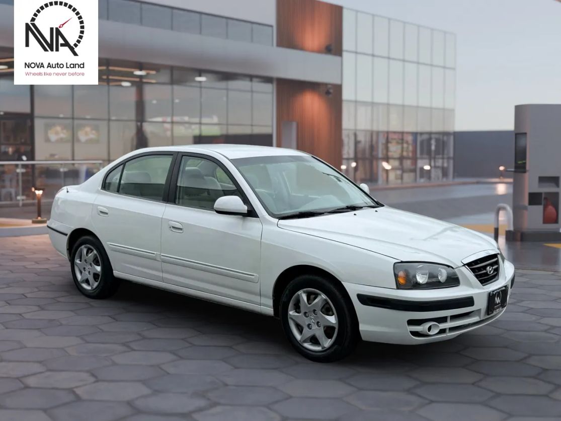 hyundai elantra 2004 KMHDN46D74U712620 image hyundai elantra 2004 KMHDN46D74U712620 image