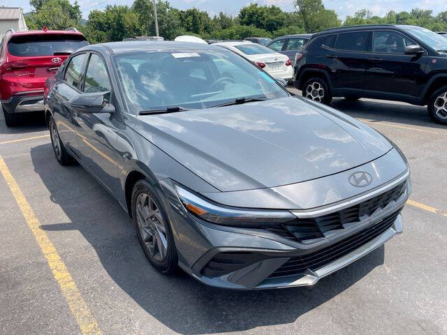 hyundai elantra 2024 KMHLM4DG8RU710684 image hyundai elantra 2024 KMHLM4DG8RU710684 image