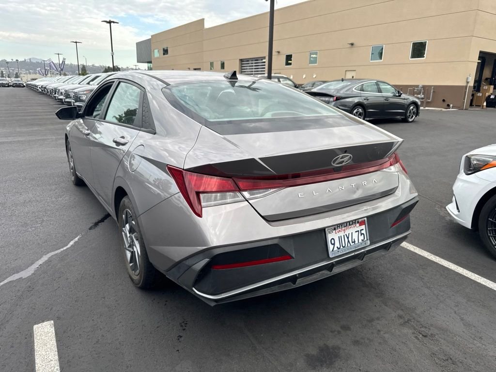hyundai elantra 2024 KMHLM4DG7RU671120 image hyundai elantra 2024 KMHLM4DG7RU671120 image