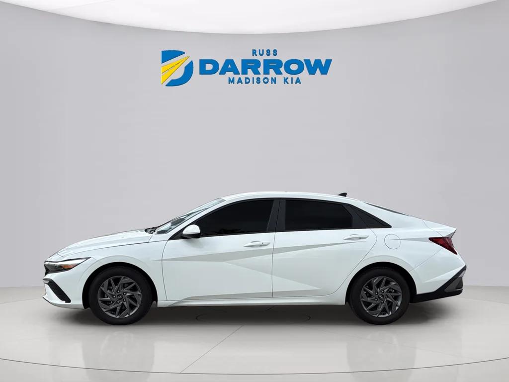 hyundai elantra 2024 KMHLM4DG4RU654369 image hyundai elantra 2024 KMHLM4DG4RU654369 image