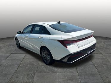 hyundai elantra 2024 KMHLM4DG5RU643347 image hyundai elantra 2024 KMHLM4DG5RU643347 image