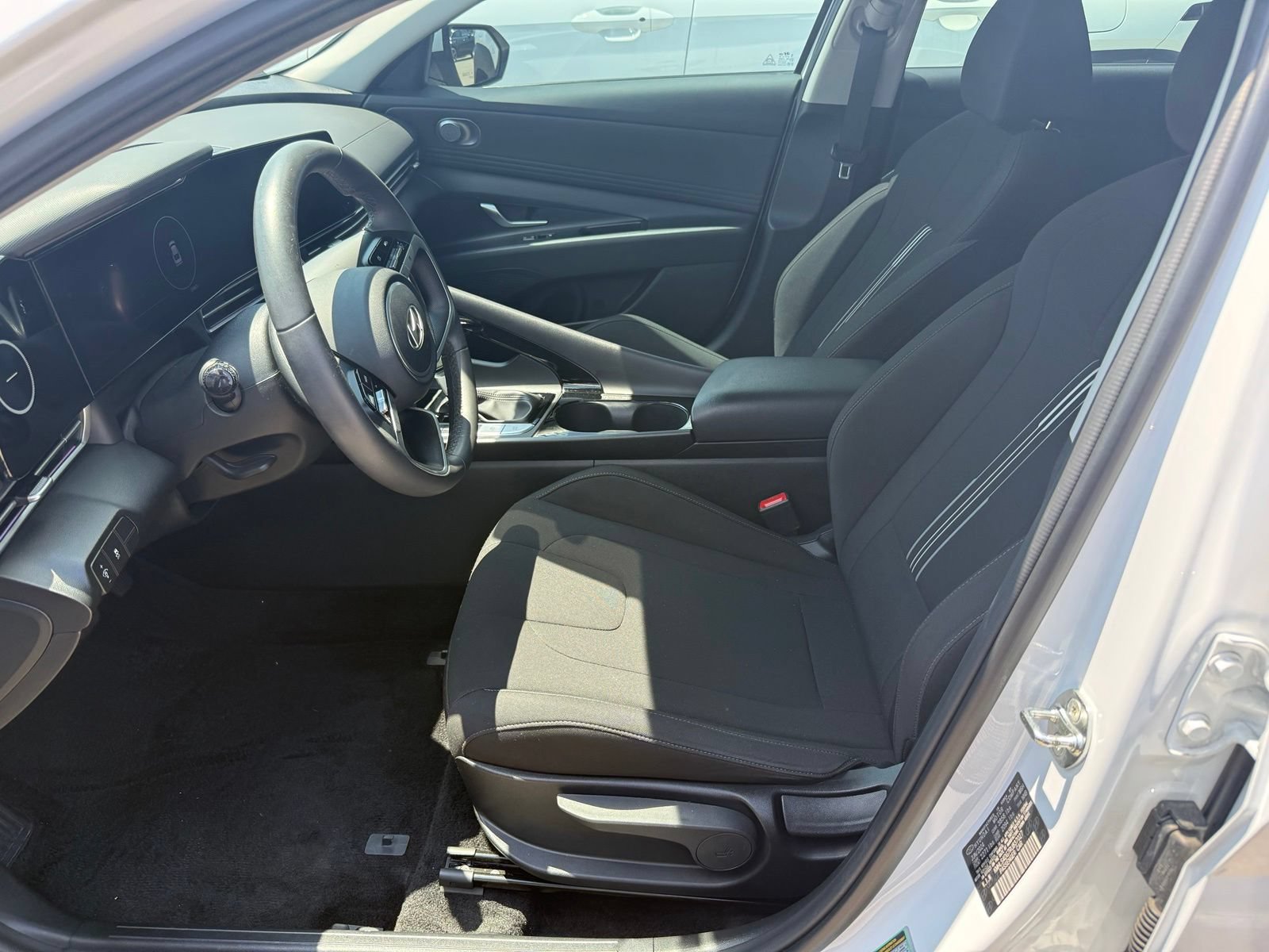 hyundai elantra 2024 KMHLS4DG7RU837027 image hyundai elantra 2024 KMHLS4DG7RU837027 image