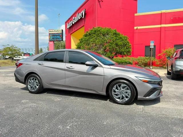 hyundai elantra 2024 KMHLM4DG1RU758754 image hyundai elantra 2024 KMHLM4DG1RU758754 image