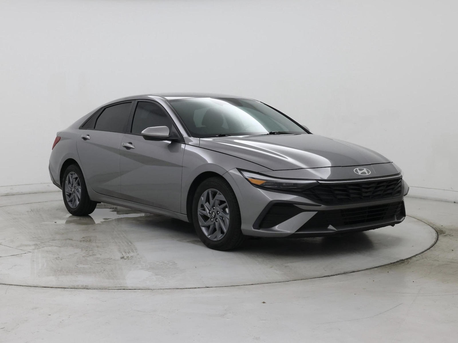 hyundai elantra 2024 KMHLM4DGXRU805750 image hyundai elantra 2024 KMHLM4DGXRU805750 image