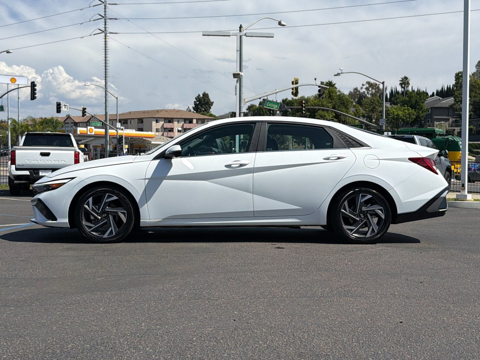 hyundai elantra 2024 KMHLP4DG3RU836264 image hyundai elantra 2024 KMHLP4DG3RU836264 image
