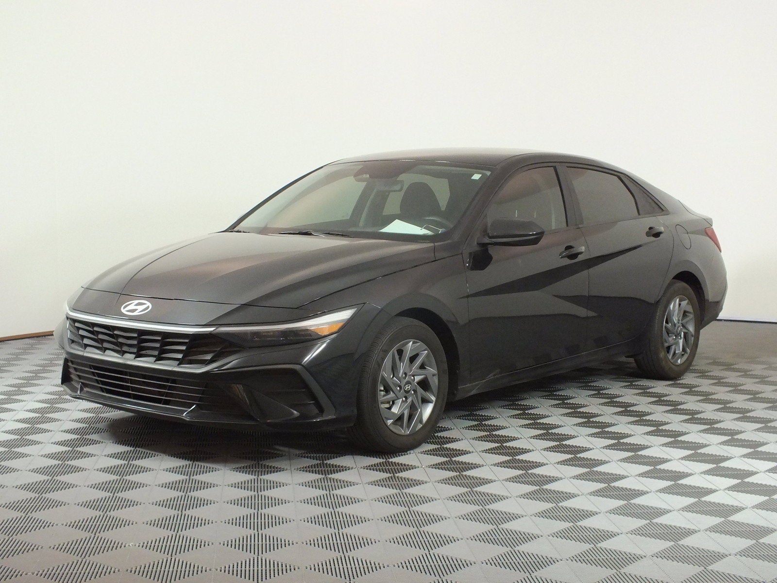 hyundai elantra 2024 KMHLM4DJ1RU113730 image hyundai elantra 2024 KMHLM4DJ1RU113730 image