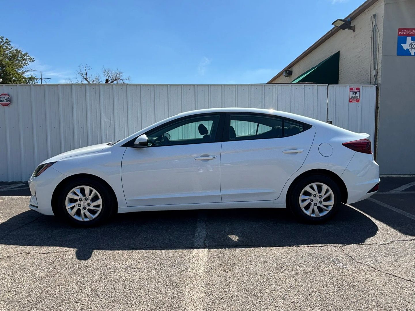 hyundai elantra 2020 5NPD74LF5LH613260 image hyundai elantra 2020 5NPD74LF5LH613260 image