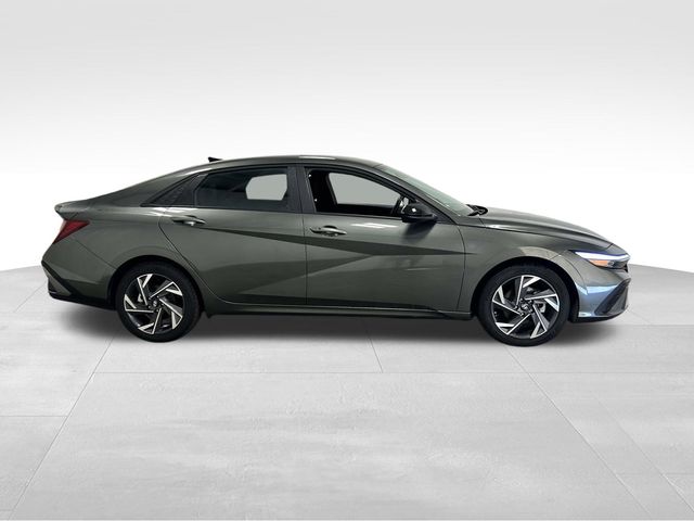 hyundai elantra 2025 KMHLM4DG4SU046387 image hyundai elantra 2025 KMHLM4DG4SU046387 image