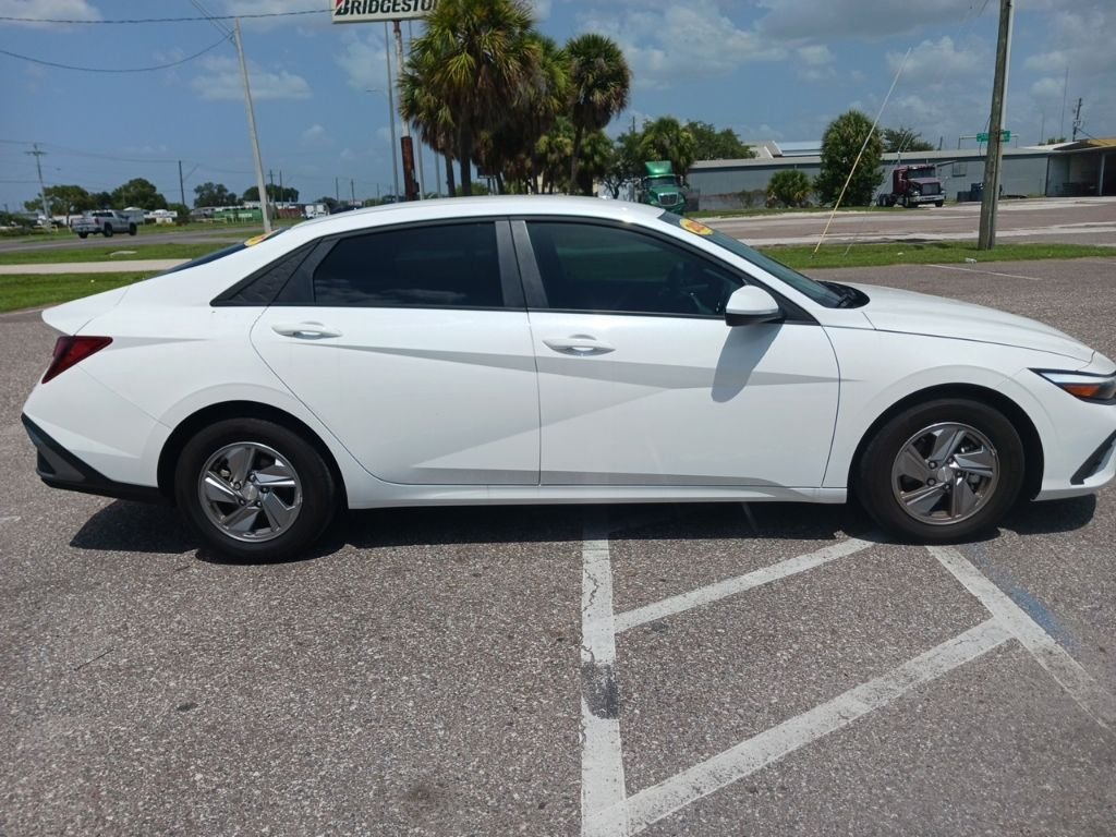 hyundai elantra 2025 KMHLL4DG0SU979898 image hyundai elantra 2025 KMHLL4DG0SU979898 image