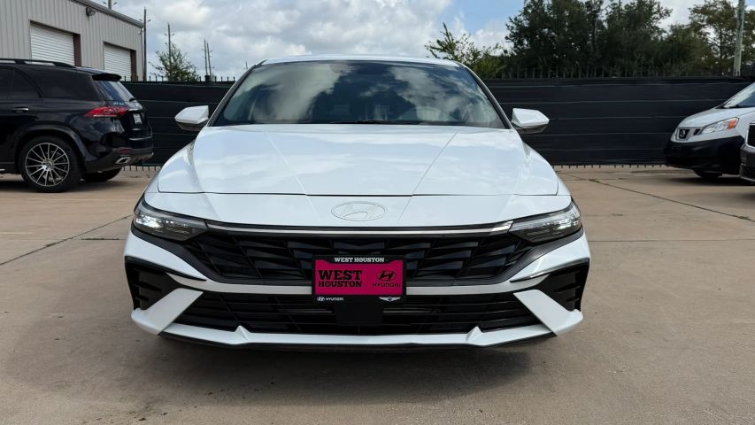 hyundai elantra 2025 KMHLS4DG8SU002348 image hyundai elantra 2025 KMHLS4DG8SU002348 image