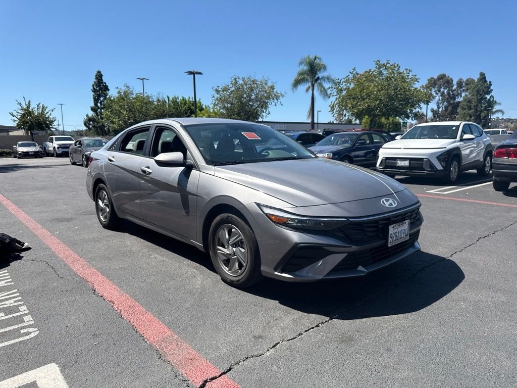 hyundai elantra 2025 KMHLL4DG5SU886133 image hyundai elantra 2025 KMHLL4DG5SU886133 image