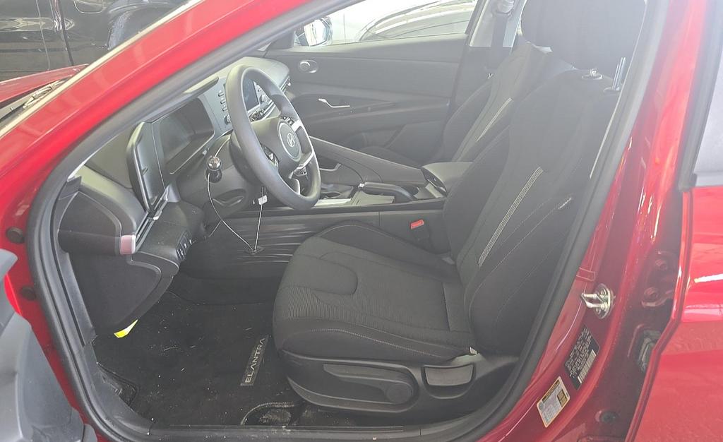 hyundai elantra 2025 KMHLL4DG0SU948246 image hyundai elantra 2025 KMHLL4DG0SU948246 image