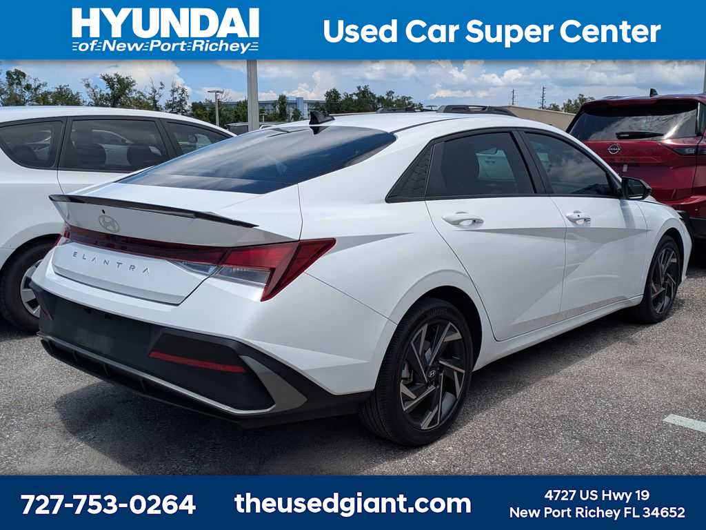 hyundai elantra 2025 KMHLM4DG8SU049065 image hyundai elantra 2025 KMHLM4DG8SU049065 image