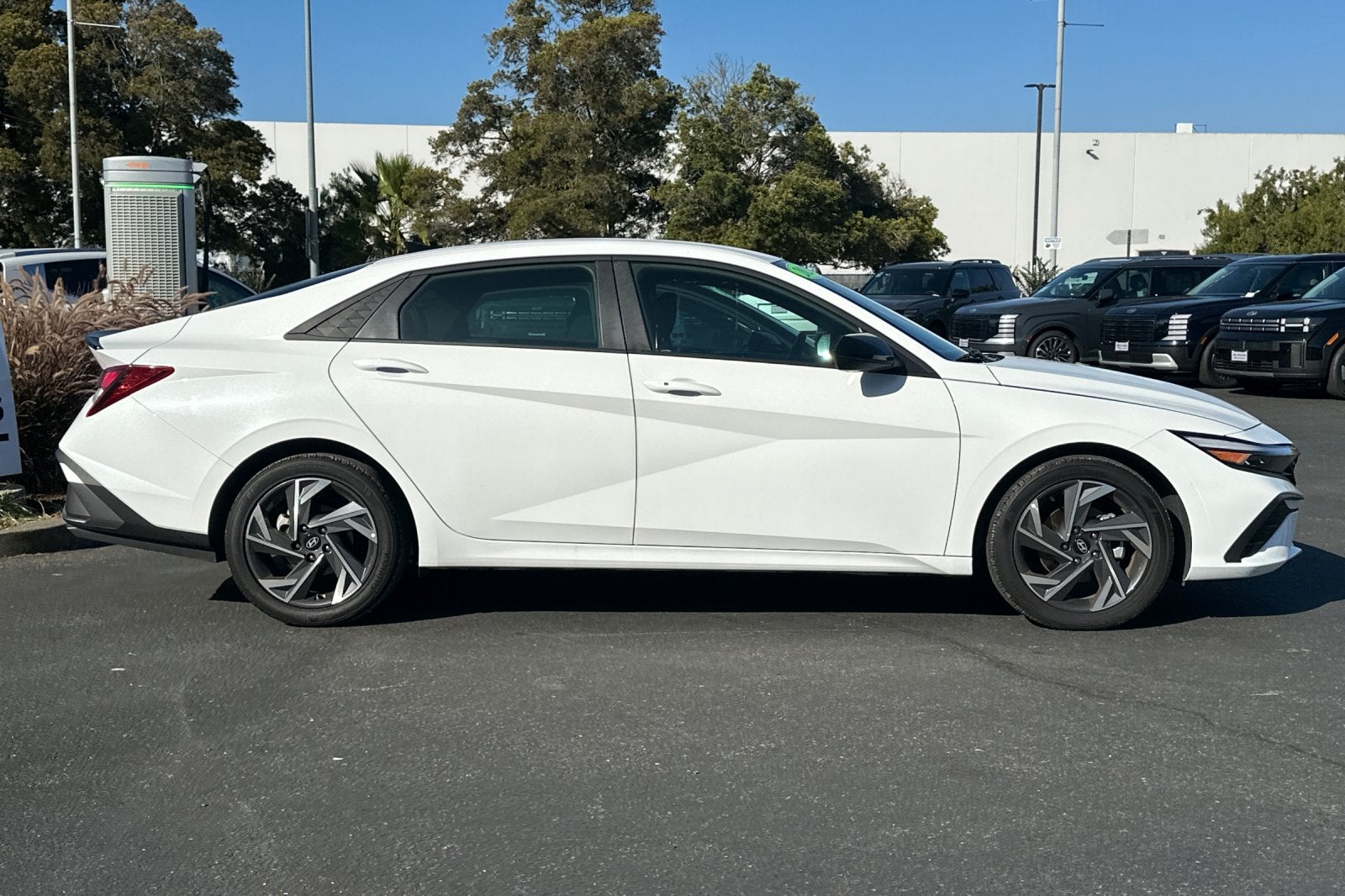 hyundai elantra 2025 KMHLM4DG5SU986407 image hyundai elantra 2025 KMHLM4DG5SU986407 image
