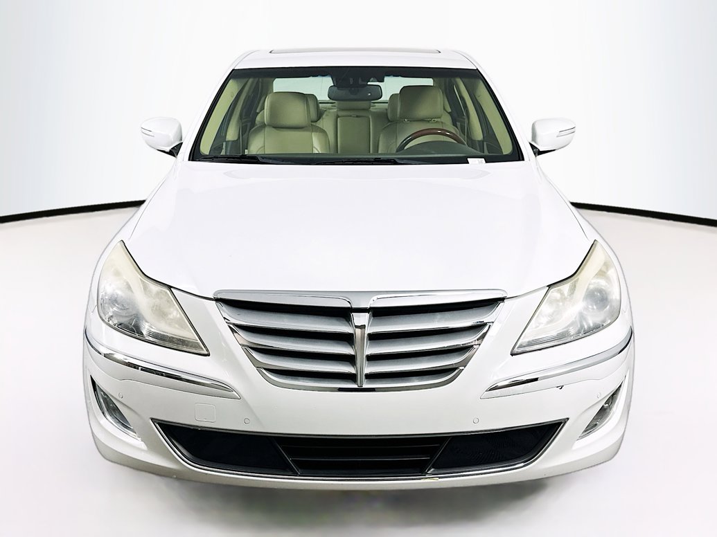 hyundai genesis 2012 KMHGC4DF5CU207049 image hyundai genesis 2012 KMHGC4DF5CU207049 image