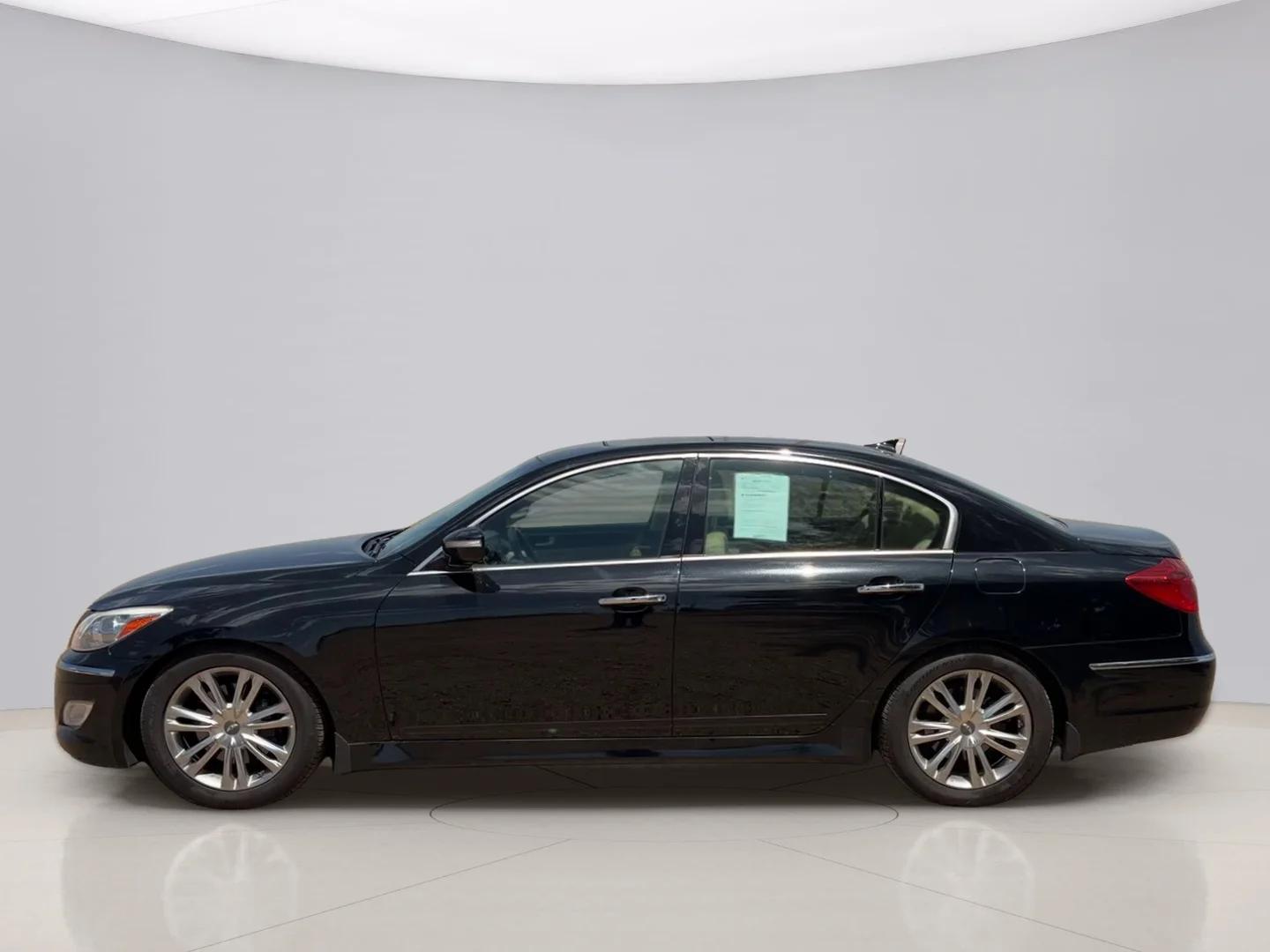 hyundai genesis 2012 KMHGC4DD0CU206938 image hyundai genesis 2012 KMHGC4DD0CU206938 image