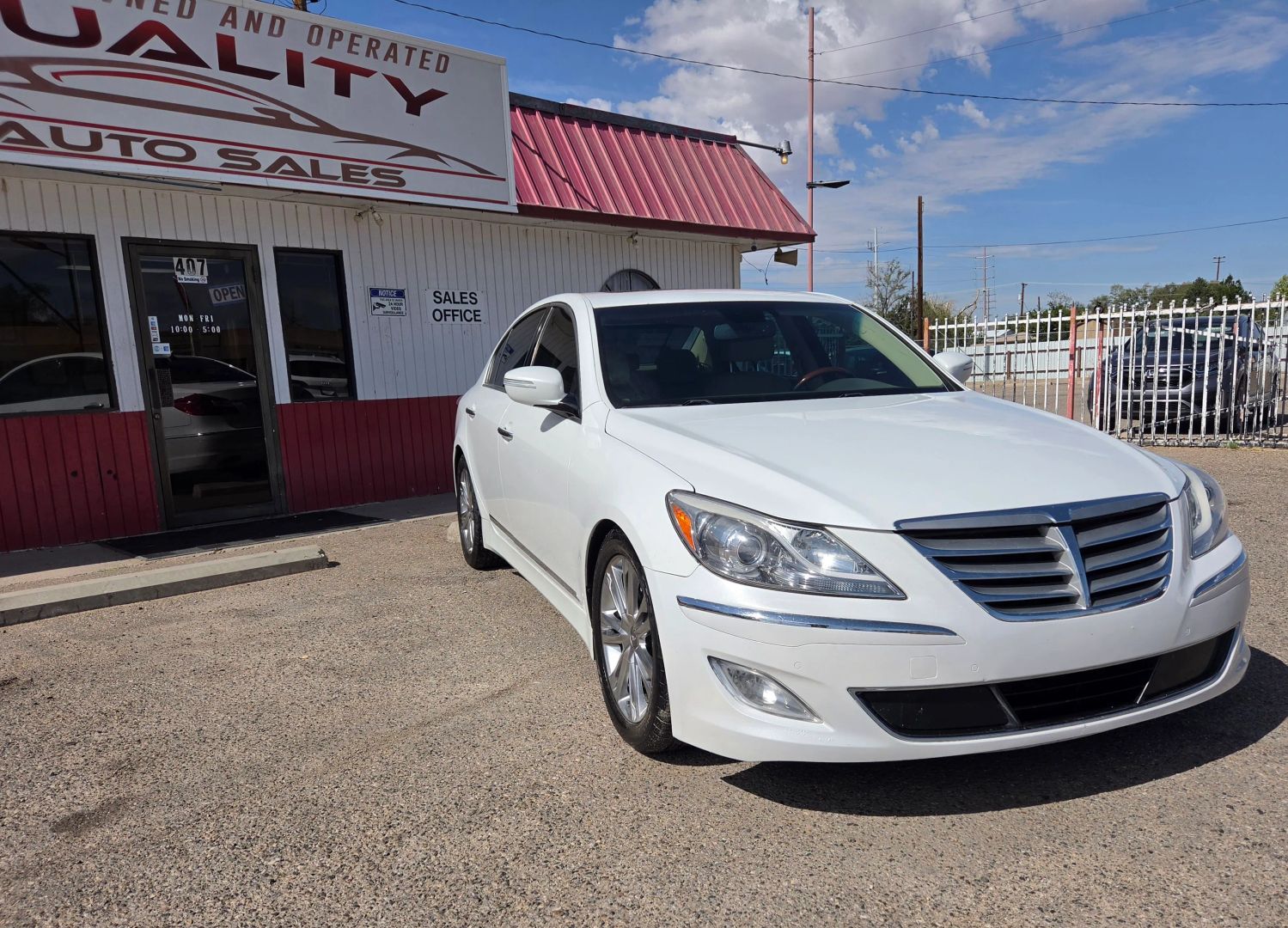 hyundai genesis 2012 KMHGC4DF1CU173403 image hyundai genesis 2012 KMHGC4DF1CU173403 image