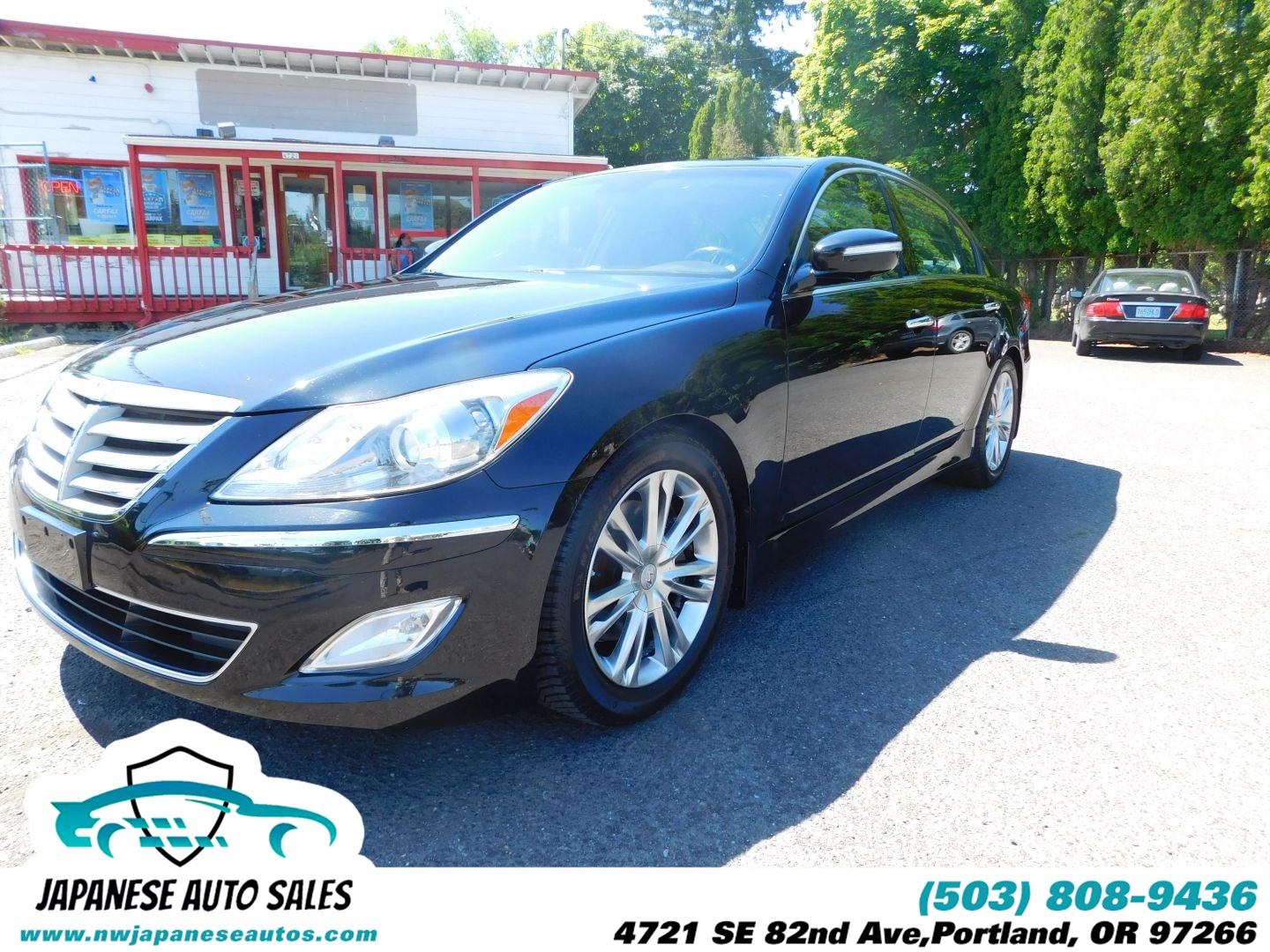 hyundai genesis 2012 KMHGC4DD4CU205243 image hyundai genesis 2012 KMHGC4DD4CU205243 image