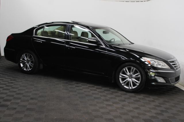 hyundai genesis 2014 KMHGC4DD0EU262512 image hyundai genesis 2014 KMHGC4DD0EU262512 image