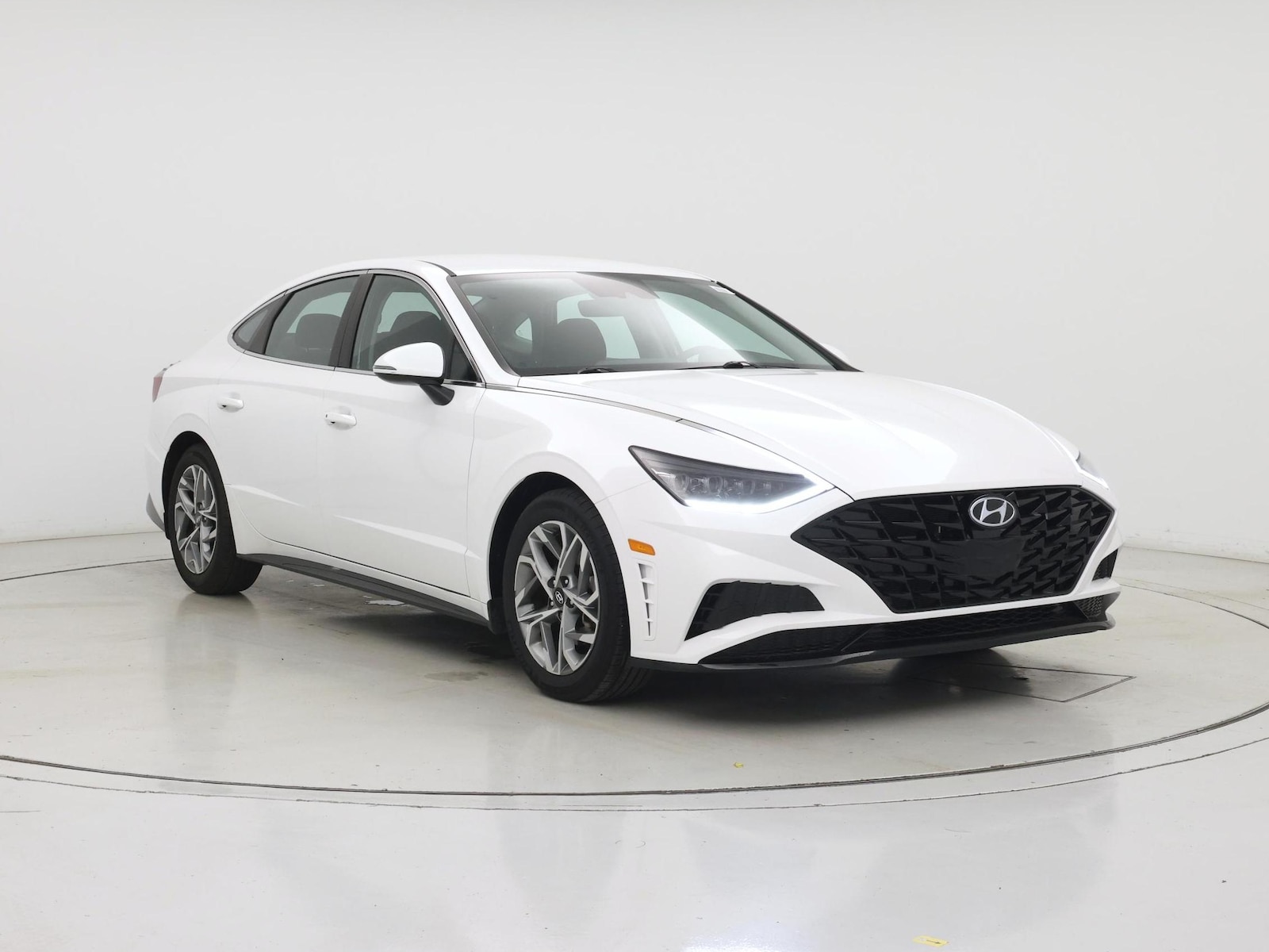 hyundai sonata 2023 KMHL64JA5PA329125 image hyundai sonata 2023 KMHL64JA5PA329125 image