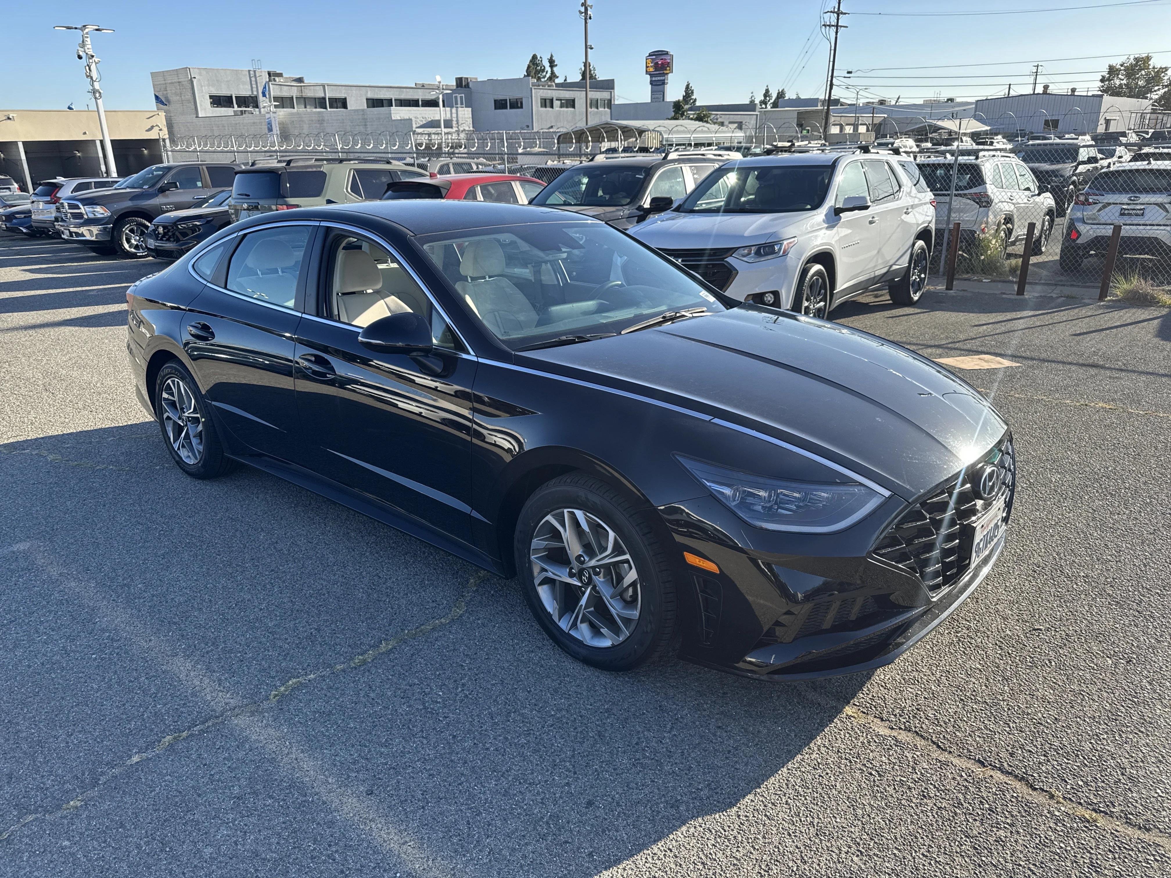 hyundai sonata 2023 KMHL64JA2PA322780 image hyundai sonata 2023 KMHL64JA2PA322780 image