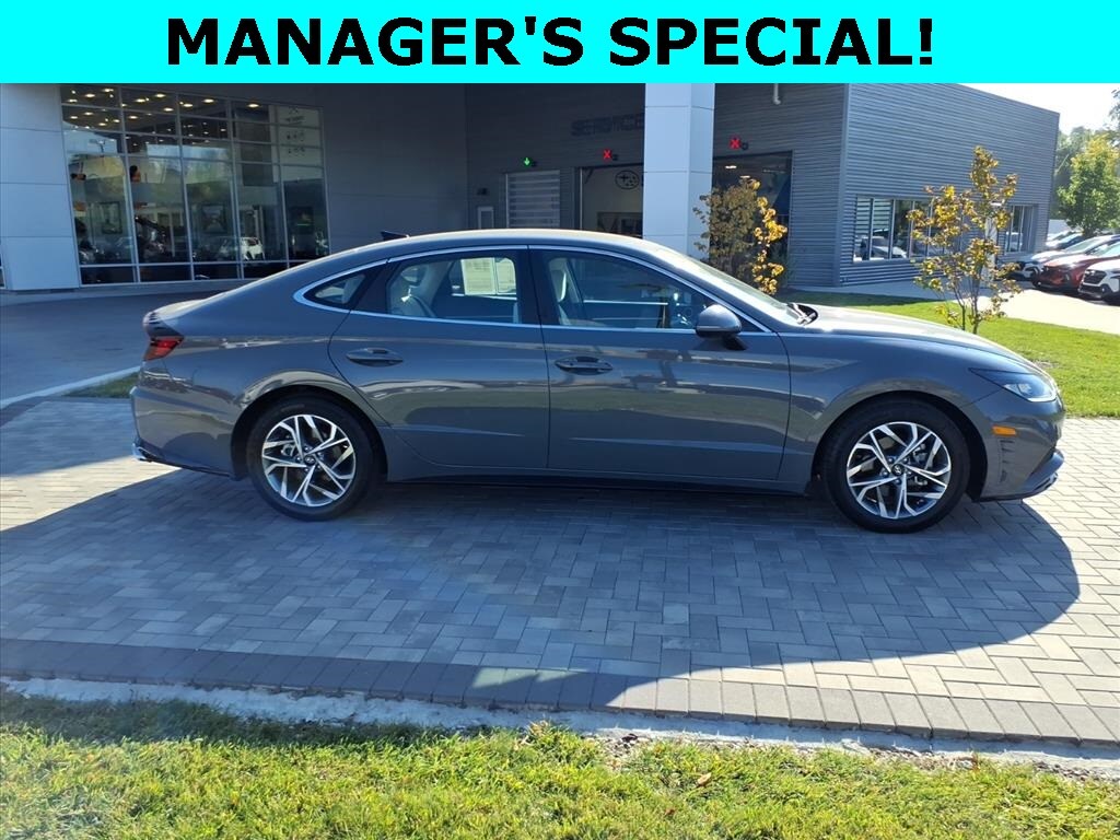hyundai sonata 2023 KMHL64JA2PA252262 image hyundai sonata 2023 KMHL64JA2PA252262 image