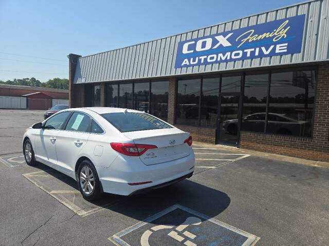 hyundai sonata 2016 5NPE24AF1GH379372 image hyundai sonata 2016 5NPE24AF1GH379372 image
