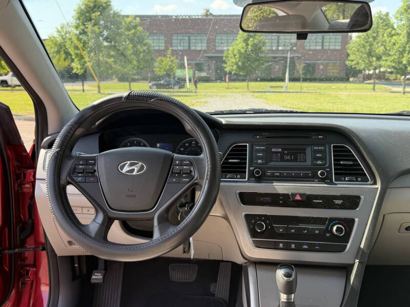 hyundai sonata 2016 5NPE24AF3GH407155 image hyundai sonata 2016 5NPE24AF3GH407155 image