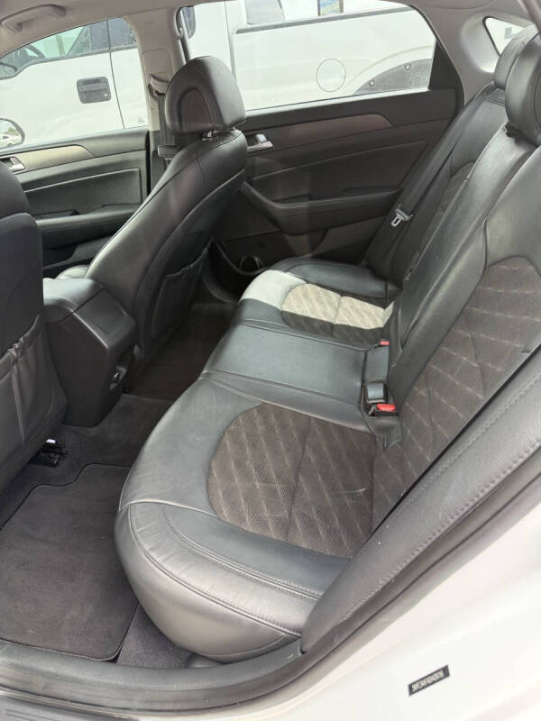 hyundai sonata 2016 5NPE34AF4GH426116 image hyundai sonata 2016 5NPE34AF4GH426116 image