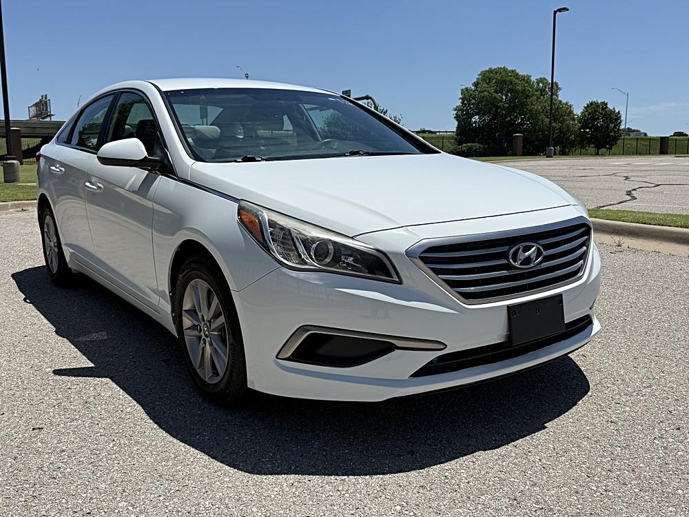 hyundai sonata 2016 5NPE24AF7GH265764 image hyundai sonata 2016 5NPE24AF7GH265764 image